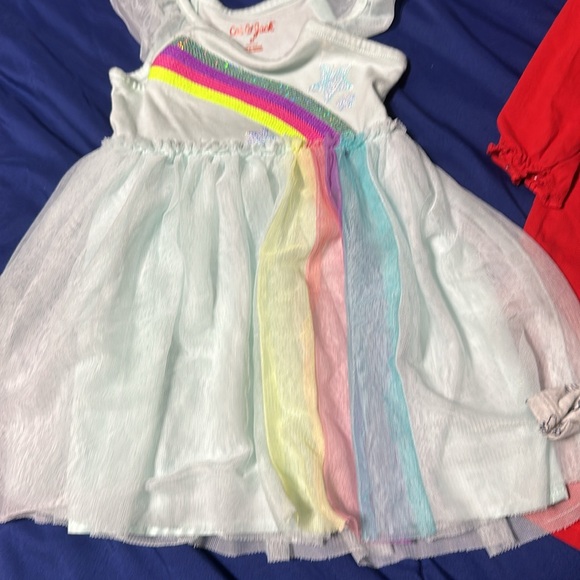 Assorted dresses - Picture 5 of 5